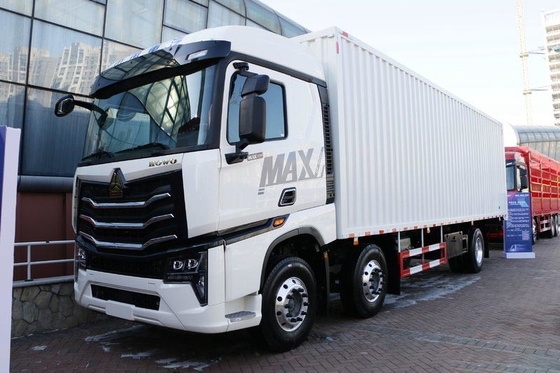 9,6 Sinotruk HOWO груза метра тележки МАКС 330HP 6X2 коробки