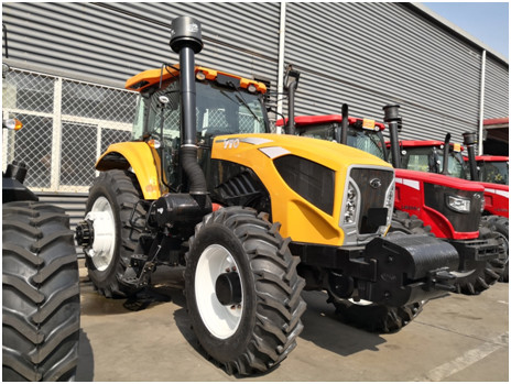 Трактор катят земледелием, который 50HP-200HP фермы YTO-LG1504