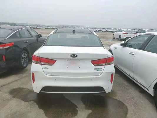 Скорость Kia K5 гибридная 2.0L GLS 6 НА автомобиле используемом седаном среднего размера 115kw