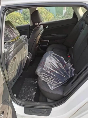 Скорость Kia K5 гибридная 2.0L GLS 6 НА автомобиле используемом седаном среднего размера 115kw