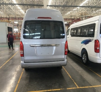 Бензин 15 Seater Changan Hiace 5.4m использовал двигатель автобуса 3TZ пассажира