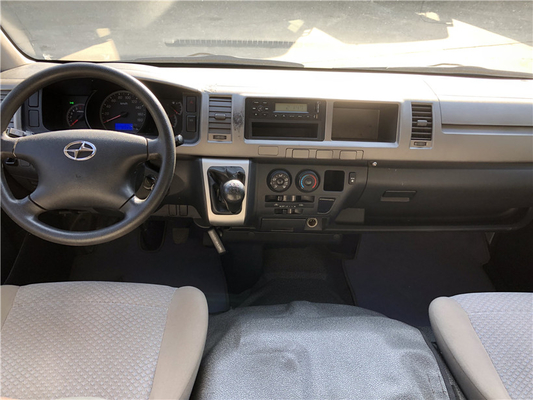 Используемый газ Joylong A5 HKL6540 привел мини автобус в действие 15 Seater 4RB2 2015