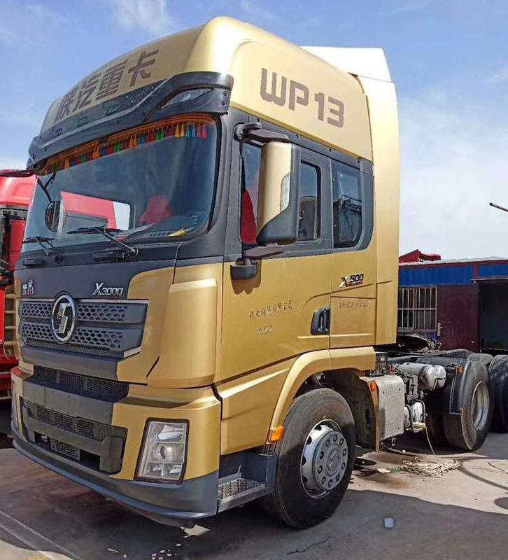 Трактор Weichai WP13.500E501 Shacman использовал сверхмощную массу тракции тележек 40 тонн